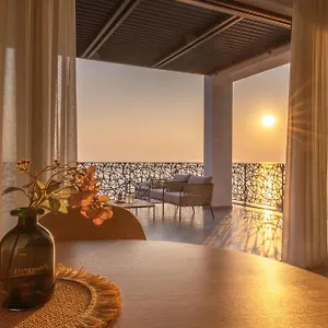 Glow Boutique & Hotel Sarandë
