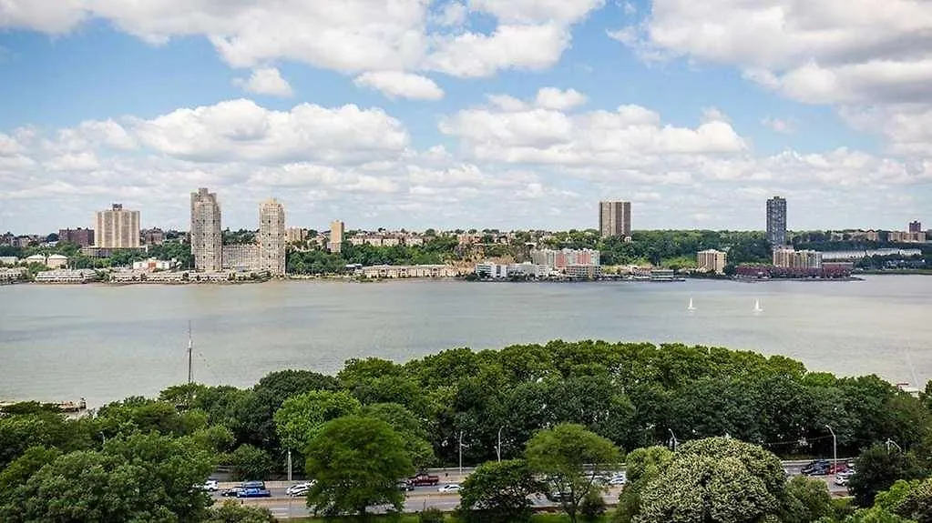 Riverside Tower Hotel New York 2*,  United States